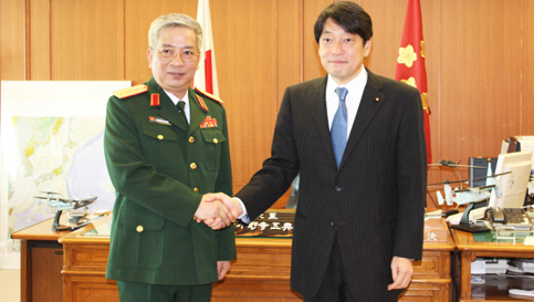 Diálogos Vietnam – Japón sobre asuntos militares